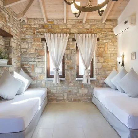 Pietra E Mare * スカラ・ポタミアス