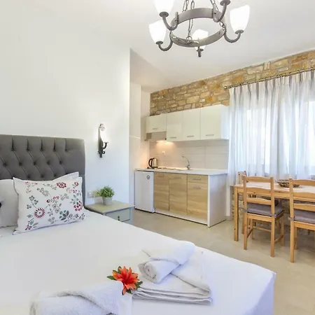 Pietra E Mare スカラ・ポタミアス